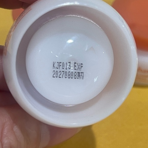 Sulwhasoo Essential Comfort Firming Cream 5ml x 5pcs (25ml) Sample. Expired 2027 - Picture 2 of 2